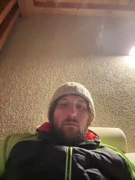 Snapshot of DaleBoca chatting on February 9, 2026, 5:55 pm DaleBoca online show from February 9, 2026, 5:55 pm