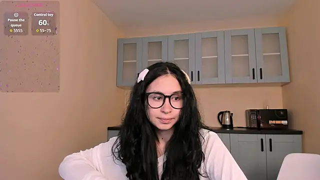 Snapshot of GiovannaAntonelli chatting on May 24, 2026, 5:29 am GiovannaAntonelli online show from May 24, 2026, 5:29 am