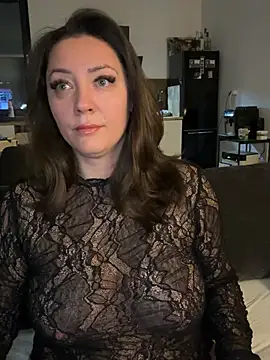 Snapshot of 21tweetypie21 chatting on February 13, 2026, 11:05 pm 21tweetypie21 online show from February 13, 2026, 11:05 pm