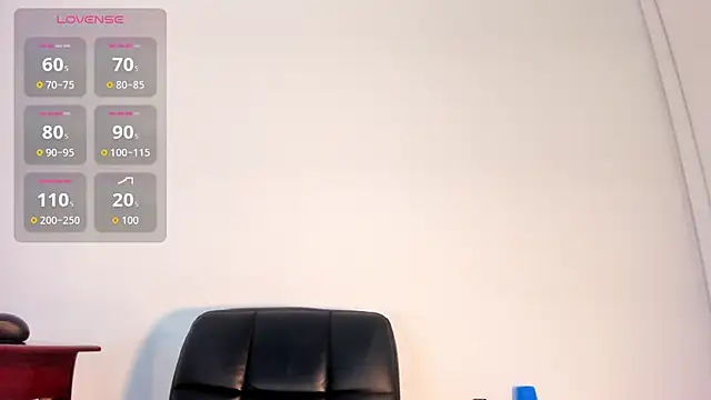 Snapshot of naughtylizeth_ chatting on February 7, 2026, 10:40 pm naughtylizeth online show from February 7, 2026, 10:40 pm