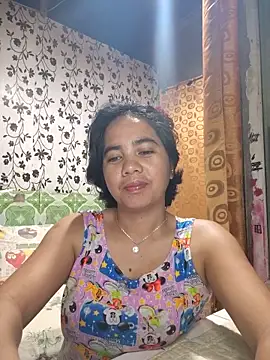 LoveSammantha24xxx online show from June 21, 2026, 7:19 pm