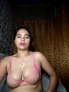LoveSammantha24xxx online show from February 22, 2026, 7:26 pm