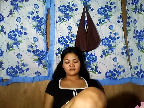 Snapshot of PinaySkinnyJust18 chatting on May 9, 2026, 12:25 am PinaySkinnyJust18 online show from May 9, 2026, 12:25 am
