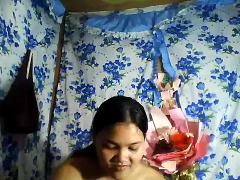 Snapshot of PinaySkinnyJust18 chatting on May 26, 2026, 10:02 am PinaySkinnyJust18 online show from May 26, 2026, 10:02 am
