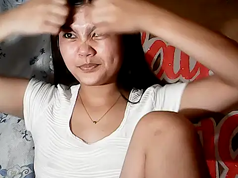 PinaySkinnyJust18 online show from January 17, 2026, 9:46 am