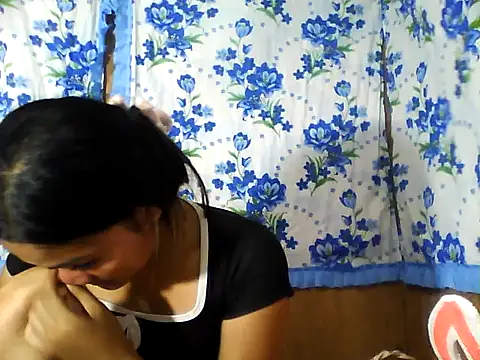 Snapshot of PinaySkinnyJust18 chatting on April 6, 2026, 9:54 am PinaySkinnyJust18 online show from April 6, 2026, 9:54 am