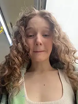 outside rosy online show from March 29, 2026, 3:24 pm