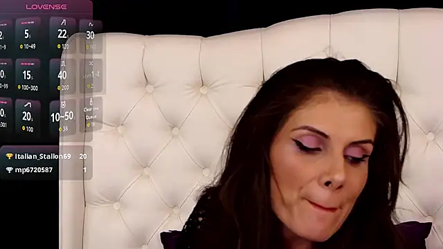 AliciaKitty online show from June 25, 2026, 12:30 am
