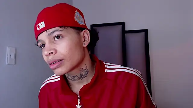 Dogan Renzo0 online show from February 18, 2026, 11:50 am