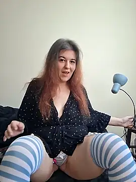 Ashlovescannabis online show from March 17, 2026, 2:20 pm