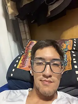 Snapshot of DeceivedFlyby chatting on May 31, 2026, 12:55 pm DeceivedFlyby online show from May 31, 2026, 12:55 pm