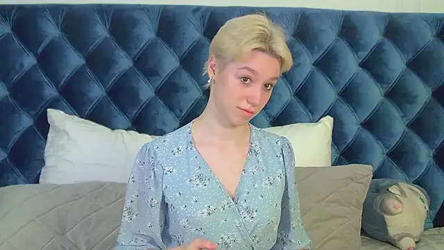 Snapshot of AgataGate chatting on April 9, 2026, 3:07 pm AgataGate online show from April 9, 2026, 3:07 pm