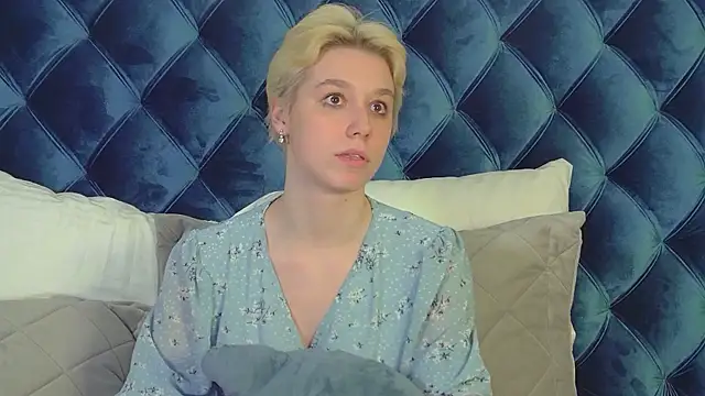 Snapshot of AgataGate chatting on April 10, 2026, 3:13 am AgataGate online show from April 10, 2026, 3:13 am