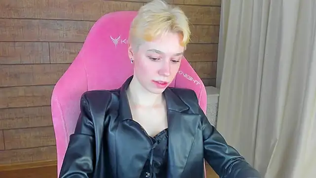 Snapshot of AgataGate chatting on March 19, 2026, 3:56 pm AgataGate online show from March 19, 2026, 3:56 pm