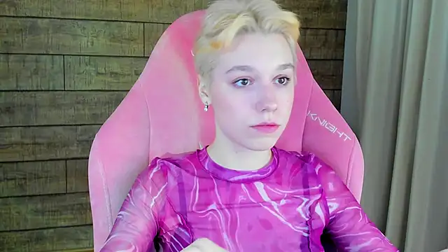 Snapshot of AgataGate chatting on March 15, 2026, 4:52 am AgataGate online show from March 15, 2026, 4:52 am