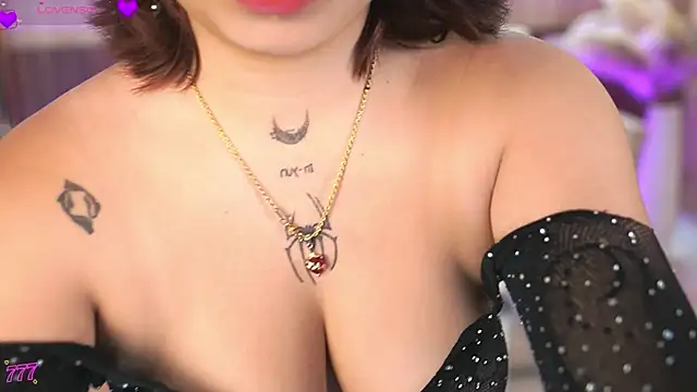 IzisLust online show from February 18, 2026, 11:39 am