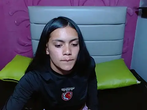 cora desirers707 online show from February 11, 2026, 7:58 pm