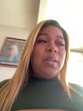 veronica414 online show from April 7, 2026, 11:56 am