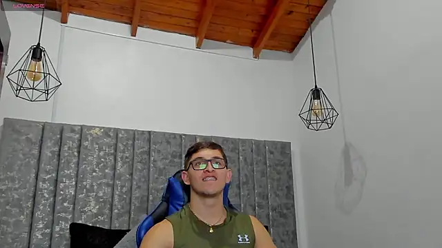 Calvin Hunter online show from March 19, 2026, 1:16 am