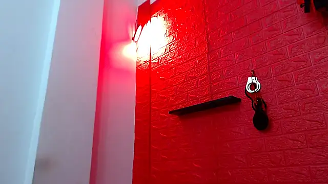 Snapshot of juliette18rose chatting on February 11, 2026, 7:25 pm juliette18rose online show from February 11, 2026, 7:25 pm