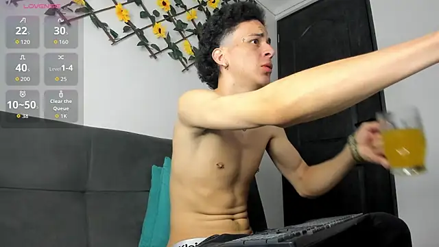 Maxxx bigcockx online show from May 31, 2026, 2:28 am