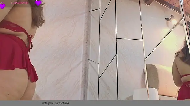 Hannahpretty- online show from February 21, 2026, 9:06 pm