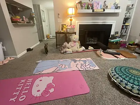 Pink mink21 online show from June 4, 2026, 7:57 am