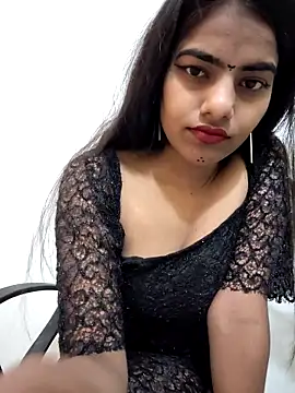 Snapshot of Alisha_Babyy chatting on May 2, 2026, 2:39 am Alisha Babyy online show from May 2, 2026, 2:39 am