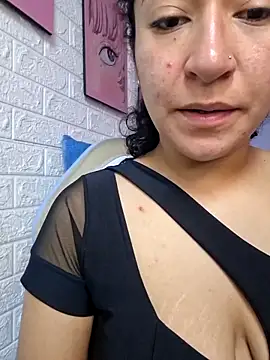 Dany Moon  online show from February 19, 2026, 3:25 am