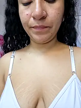 Dany Moon  online show from February 18, 2026, 3:26 am