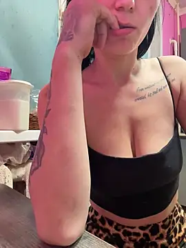 Snapshot of Alis_Roxy chatting on January 17, 2026, 3:26 pm Alis Roxy online show from January 17, 2026, 3:26 pm