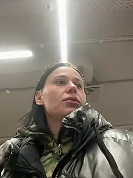 Snapshot of Alis_Roxy chatting on February 25, 2026, 12:55 am Alis Roxy online show from February 25, 2026, 12:55 am