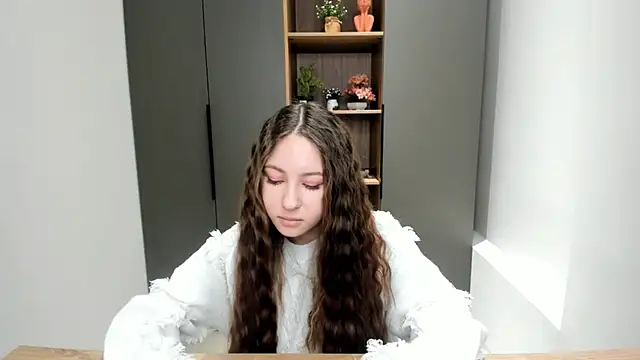 Snapshot of NakeshaPogar chatting on January 18, 2026, 7:01 am NakeshaPogar online show from January 18, 2026, 7:01 am