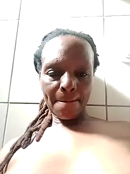 01Wetlips online show from March 9, 2026, 7:56 am