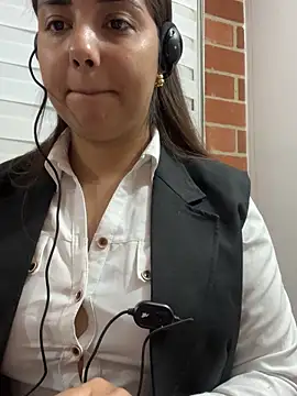 A-uroora online show from February 13, 2026, 7:19 am