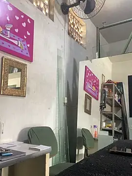  online show from April 8, 2026, 1:01 pm