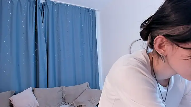 Snapshot of JackiYoss chatting on February 17, 2026, 11:51 am JackiYoss online show from February 17, 2026, 11:51 am