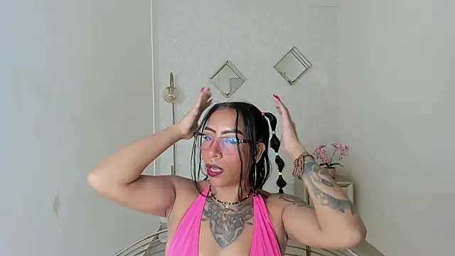 Zoe borgues online show from February 10, 2026, 7:35 pm