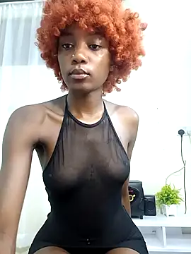 Snapshot of Silk_Hennessy chatting on February 1, 2026, 12:20 am Silk Hennessy online show from February 1, 2026, 12:20 am