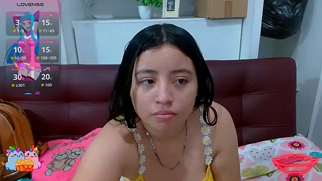 Snapshot of angelhotlatina18 chatting on February 28, 2026, 11:43 am angelhotlatina18 online show from February 28, 2026, 11:43 am