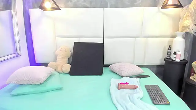 Snapshot of Martina_armos chatting on April 19, 2026, 1:12 pm Martina armos online show from April 19, 2026, 1:12 pm