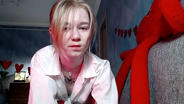 Austeja Ona online show from February 17, 2026, 4:26 pm