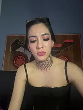 Snapshot of MamiSoft420 chatting on April 10, 2026, 9:16 am MamiSoft420 online show from April 10, 2026, 9:16 am