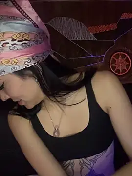 Snapshot of MamiSoft420 chatting on March 5, 2026, 1:24 am MamiSoft420 online show from March 5, 2026, 1:24 am