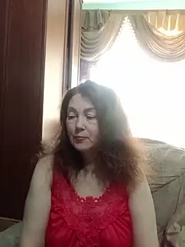 Snapshot of Russian_Lara chatting on May 20, 2026, 9:39 am Russian Lara online show from May 20, 2026, 9:39 am