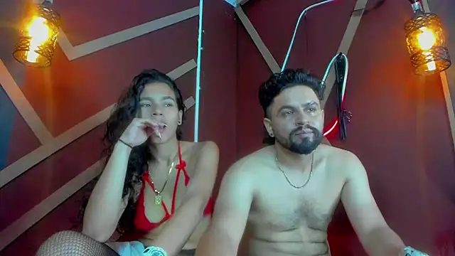 Snapshot of RashelANDCerverus chatting on February 25, 2026, 1:44 pm RashelANDCerverus online show from February 25, 2026, 1:44 pm