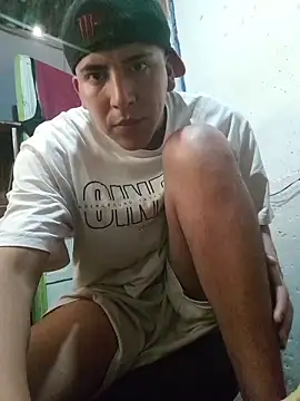 Snapshot of AgARiaom chatting on March 21, 2026, 7:40 pm AgARiaom online show from March 21, 2026, 7:40 pm