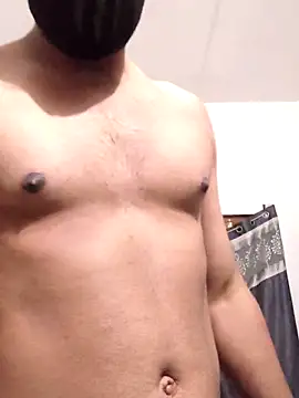 Snapshot of Northiemallu chatting on February 2, 2026, 7:24 pm Northiemallu online show from February 2, 2026, 7:24 pm