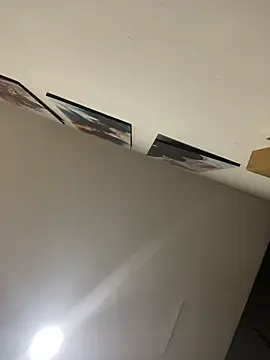 Snapshot of JuliaaVega chatting on April 2, 2026, 12:01 pm JuliaaVega online show from April 2, 2026, 12:01 pm