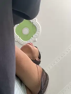 Snapshot of JuliaaVega chatting on March 9, 2026, 12:52 pm JuliaaVega online show from March 9, 2026, 12:52 pm